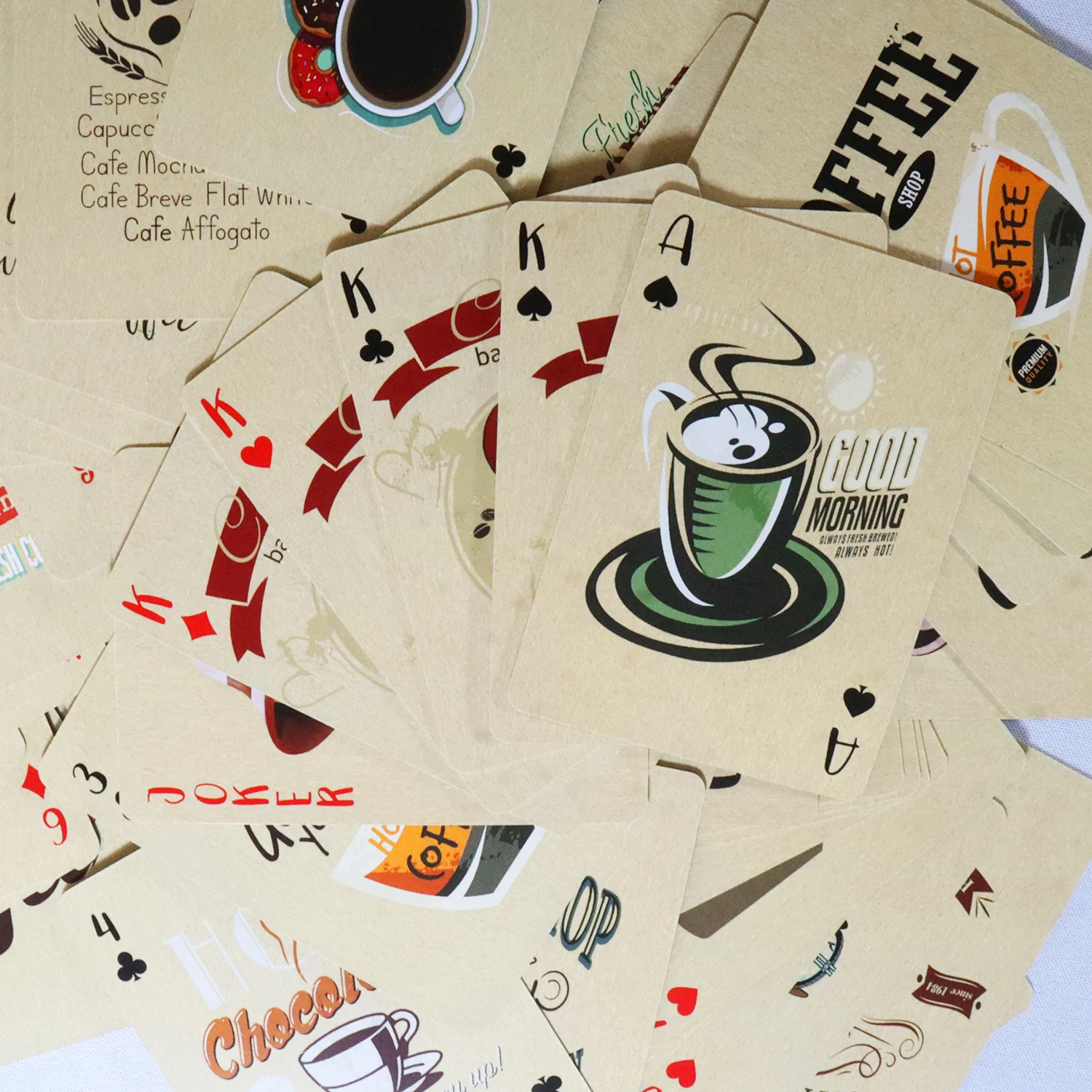 Coffee Paper Playing Cards Vin - огляд і ціна Board Game Yearbook