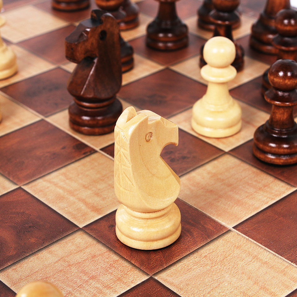 3 in 1 Wooden Chess Backgammon - огляд і ціна Board Game Yearbook